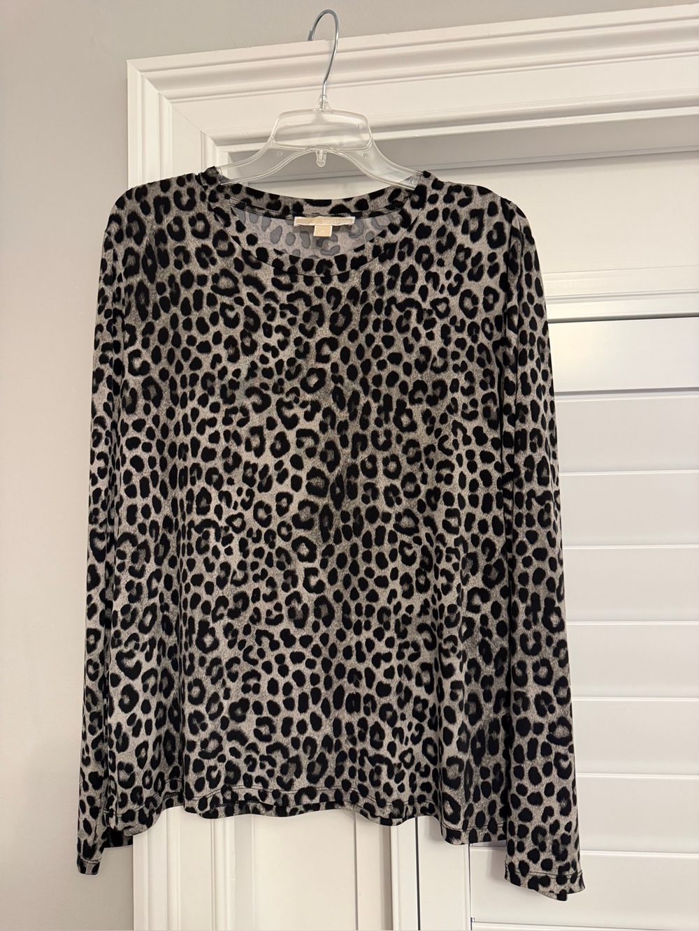 Michael Kors Black and Gray Leopard Print Women's Long Sleeve Top-Size XL